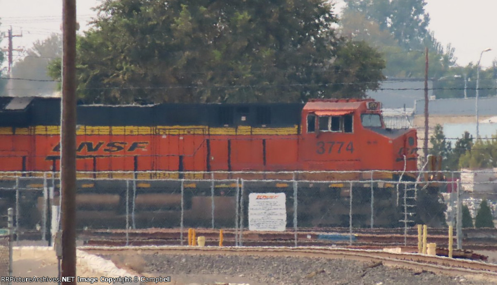 BNSF 3774